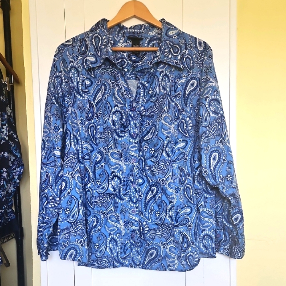 Lane Bryant Blue Paisley Women's Top size 26/28W